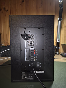 Logitech Z607 kõlarid (2 foto / 4)