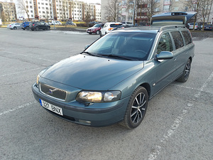 Volvo v70 2003 (11 foto / 11)