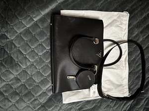 Женская сумка Guess (2 фото из 8)