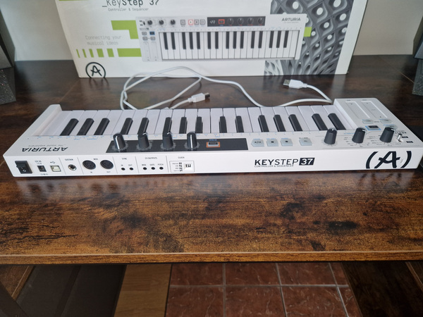 Arturia KeyStep 37 (mk1)