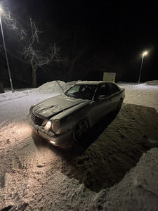 Mercedes-Benz E200cdi (3 foto / 6)