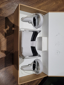 Oculus quest 2 128 Гб (2 фото из 2)