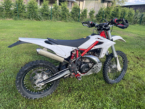 Beta Xtrainer 300 2T 2017 (1 foto / 1)