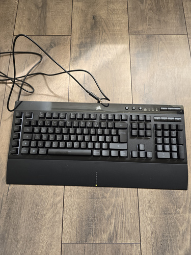 Corsair K55 RGB PRO