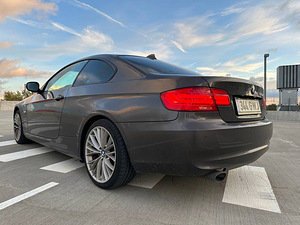 BMW 320 2.0 135kW (7 foto / 10)