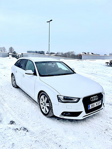 Audi A4 S-Line (2 фото из 8)
