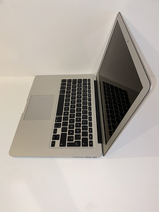 Macbook Air 2017, 13-inch, 256gb, 8gb RAM (3 foto / 4)