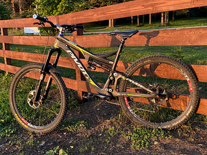 Pivot Mach 6 Carbon (1 фото из 4)