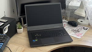 UUS MSI THIN 15 | RTX4050 | i5-13420H (2 foto / 5)