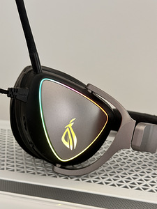Mänguri kõrvaklapid Asus ROG Delta, must (6 foto / 8)