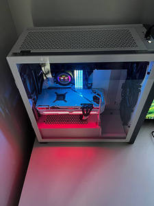 PC / ASUS ROG Strix RTX 3090 / i9-10900K/ 32GB, 3600 MHz (2 foto / 10)