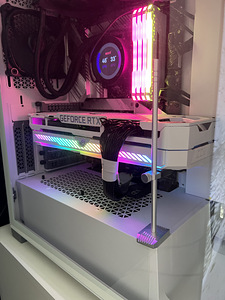 PC / ASUS ROG Strix RTX 3090 / i9-10900K/ 32GB, 3600 MHz (7 foto / 10)