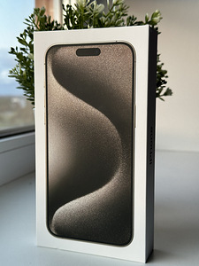 iPhone 15 pro max Natural Titanium 256 Gb (2 foto / 6)