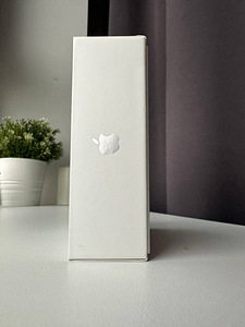 Apple AirPods 3 MagSafe Charging Case (5 foto / 6)