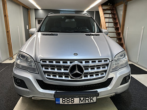 Mercedes-Benz ML 320 CDI 4MATIC 3.0 V6 165kW (2 foto / 15)