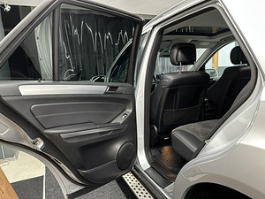 Mercedes-Benz ML 320 CDI 4MATIC 3.0 V6 165kW (11 foto / 15)