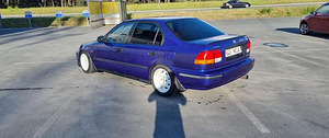 Honda Civic 1.4is (2 foto / 4)