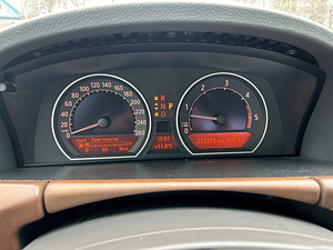 BMW e65 на продажу (14 фото из 14)