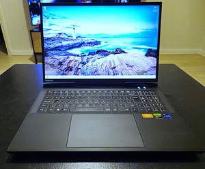 PCspecialist Recoil (17,3 QHD@240Hz, 13900X, RTX 4090, 64GB) (3 foto / 6)