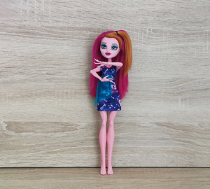 Monster High Gigi Grant nukk (1 foto / 3)