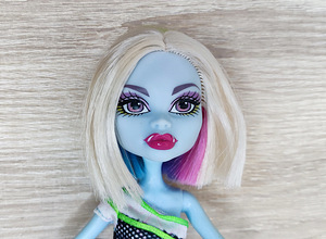 Monster High Abbey Bominable Roller Maze nukk (3 foto / 5)