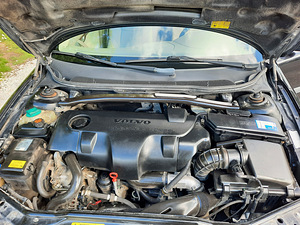 Volvo V70 2.4d мануал (9 фото из 15)
