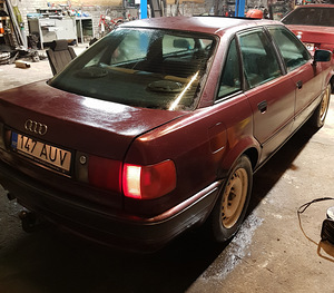 Audi 80 B4 2.0 66kw ÜV 07.23 (1 foto / 7)