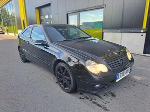 Mercedes-benz c200 cdi,2.2 90kw diesel,2005a (2 foto / 10)