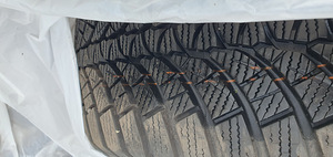 235/55 r17 Kumho Talverehvid (3 foto / 5)