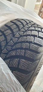 235/55 r17 Kumho Talverehvid (4 foto / 5)