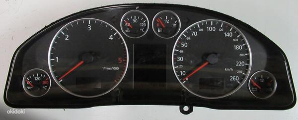 Audi A6 C5 приборная панель (фото #2)