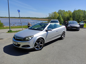 Opel Astra Twintop 1,6 (4 foto / 9)