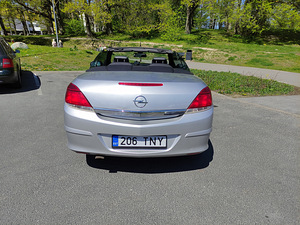 Opel Astra Twintop 1,6 (5 foto / 9)