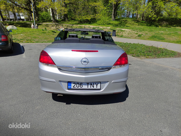Opel Astra Twintop 1.6 (фото #5)