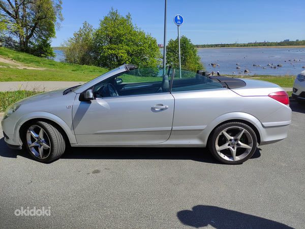 Opel Astra Twintop 1.6 (фото #7)