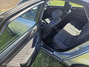Audi A6 C5 1.8 92кВт (8 фото из 9)