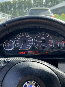 BMW 330d atm (2 foto / 8)