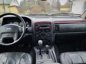Jeep Grand Cherokee WJ (9 foto / 15)