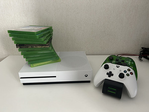 Xbox one s + игры (1 фото из 2)