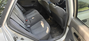 Hyundai Elantra 2.0 83kw 2001 (8 foto / 11)