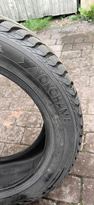 235/55 R19 Yokohama (3 foto / 4)