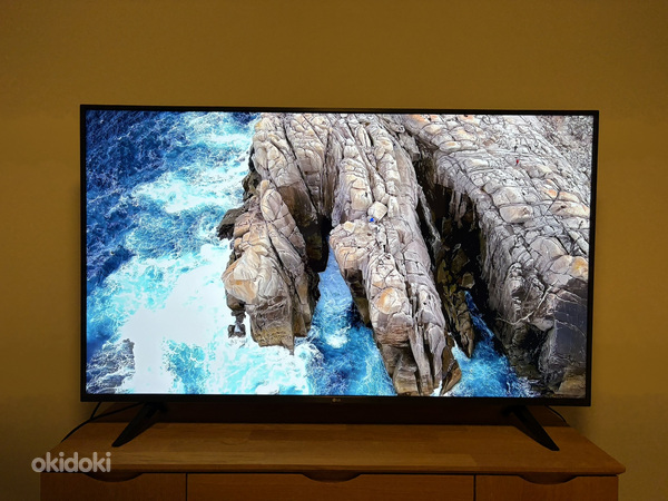LG 55” 55UN70003LA Smart TV 4K