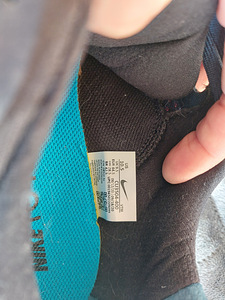 M. Tossud / M. Tossud NIKE 44,5 (5 foto / 5)