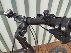 Elektrijalgratas CUBE Access Pro (4 foto / 7)