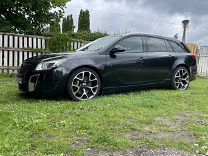 OPEL INSIGNIA OPC 2.8T 4x4 (3 foto / 10)