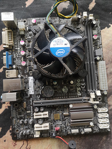 ECS H61H2-M2 LGA1155 (3 foto / 4)