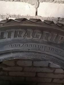 225/55R18 102T Goodyear Ultragrip IceArtic SUV4X4 7mm (3 foto / 6)