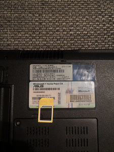 Asus UL20A 12.1" (6 foto / 8)