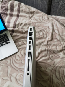 MacBook Pro Win 10 Pro, SSD, 2-3h Aku (7 foto / 10)