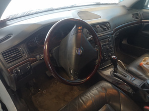Volvo S80 FL 2.4 D5 120kw 04a (7 foto / 11)